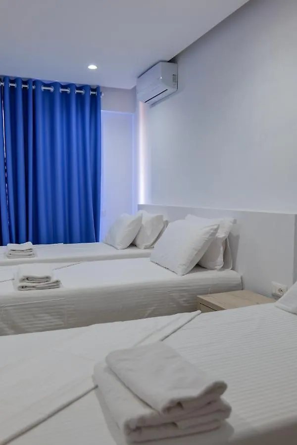 Sea View Hotel Saranda 3*,